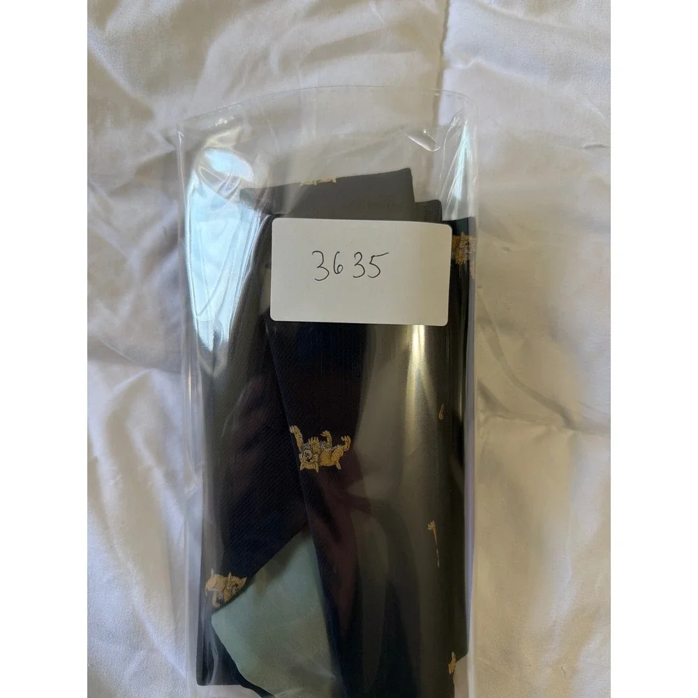 Vagabondo Mens Navy Blue Embroidered Bobcat‎ Lynx Animal Pattern Necktie